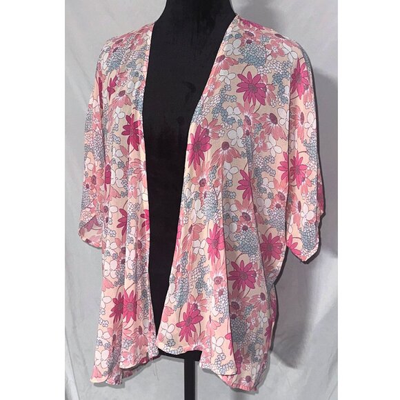 3rd & Malt Sheer Overshirt, Sheer, Peach and Pink Flowered, Size Small - Picture 2 of 7